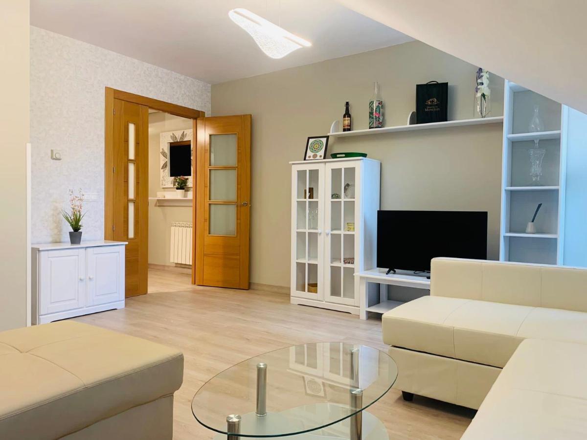 Apartamento Sofia Tordesillas Exterior photo